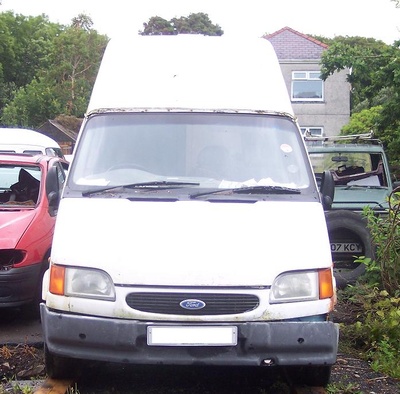 ford_transit_hi_cube_400